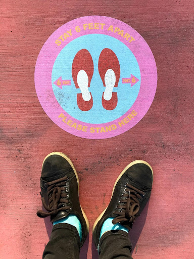 sixfeetapart