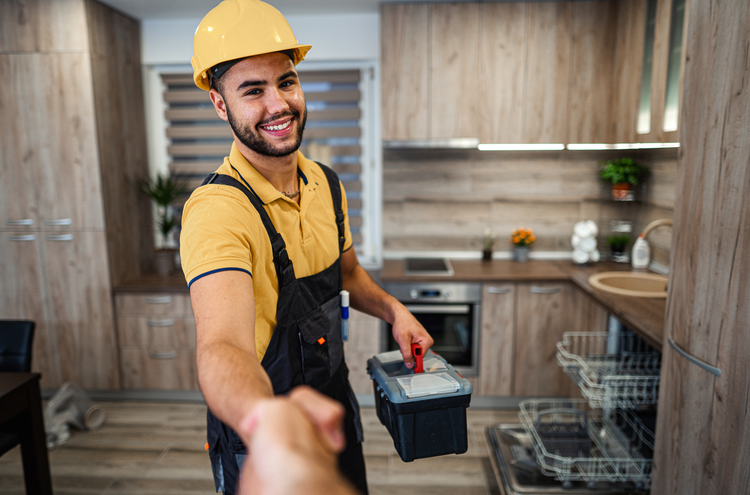 Strategies to grow a plumbing business using social media and local networking