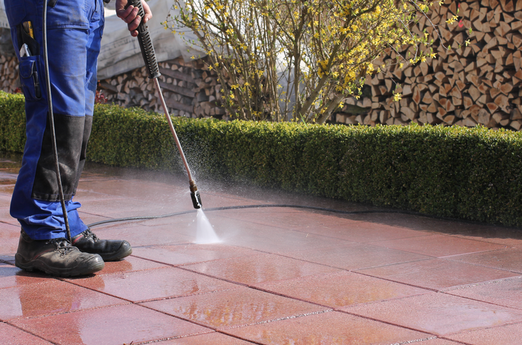 How to price power washing services